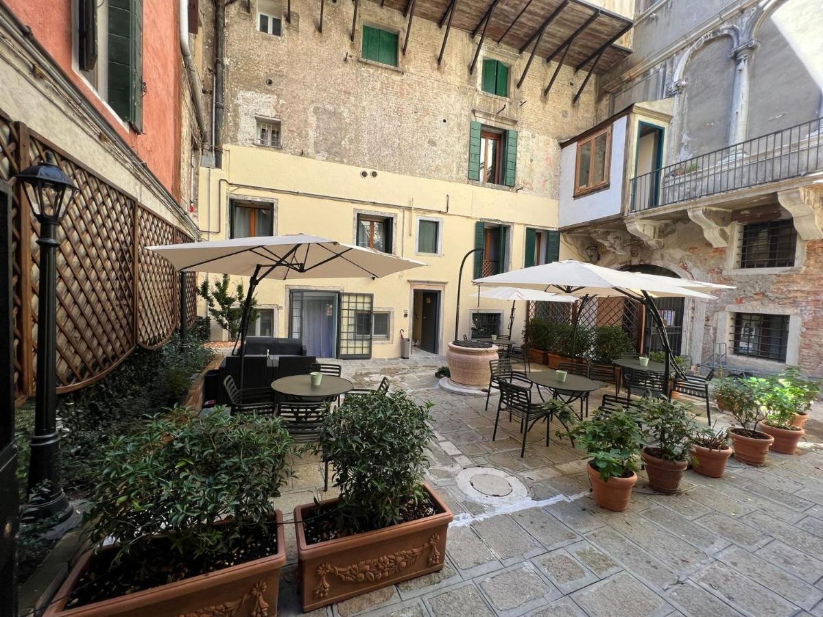 Corte Del Doge Di Rialto Venezia Eksteriør bilde