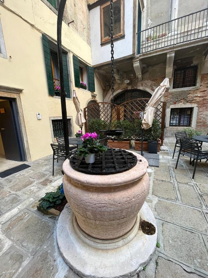 Corte Del Doge Di Rialto Venezia Eksteriør bilde